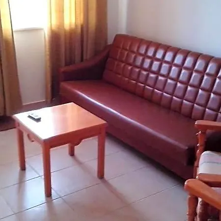 2 Bedroom 5 Min From Falesia And Close To Center I 아파트 *