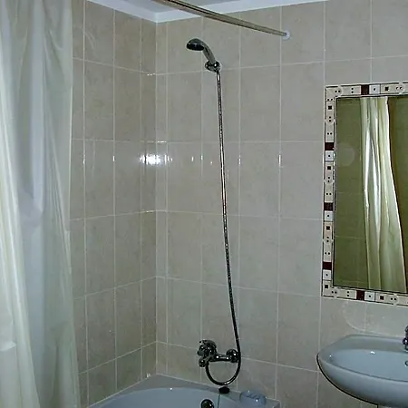 2 Bedroom 5 Min From Falesia And Close To Center I *